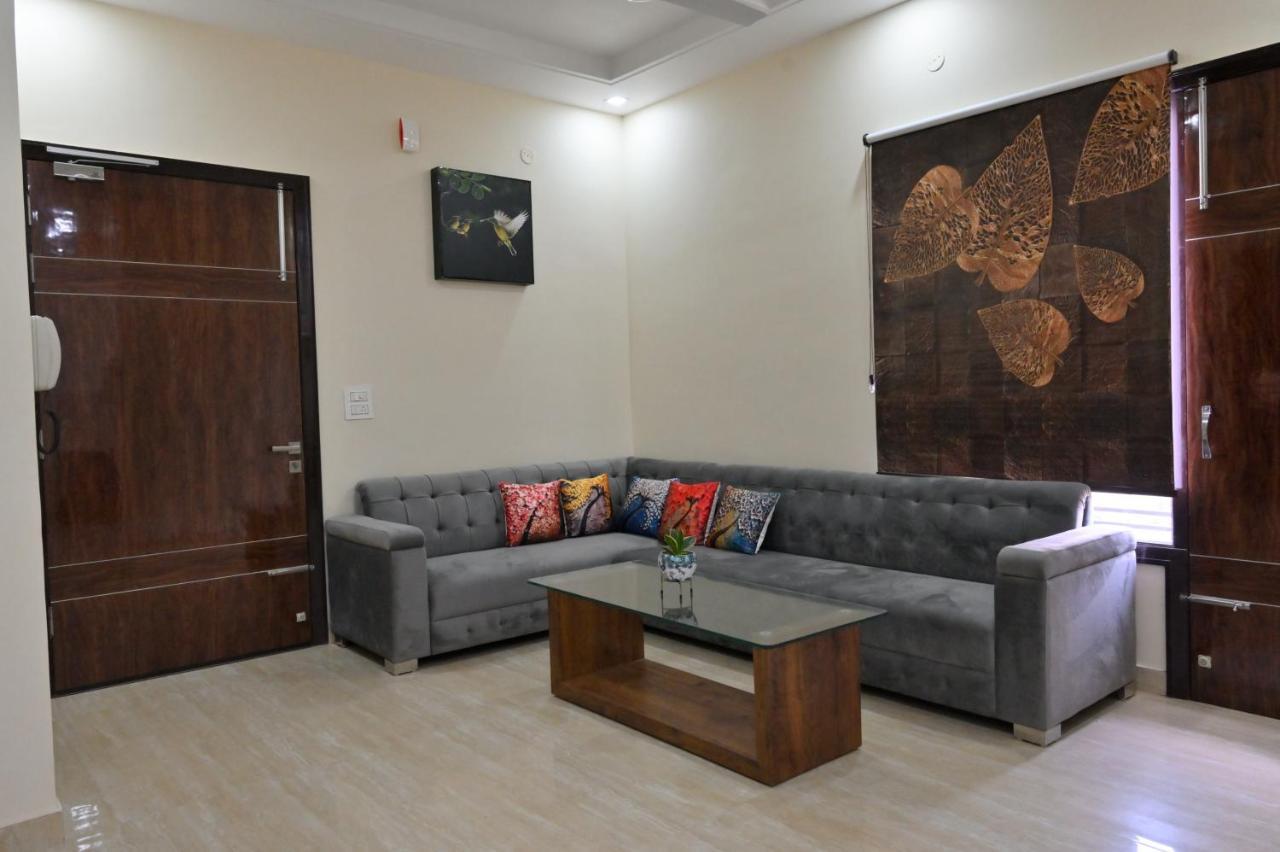 Ideal Home Stay Amritsar Bagian luar foto