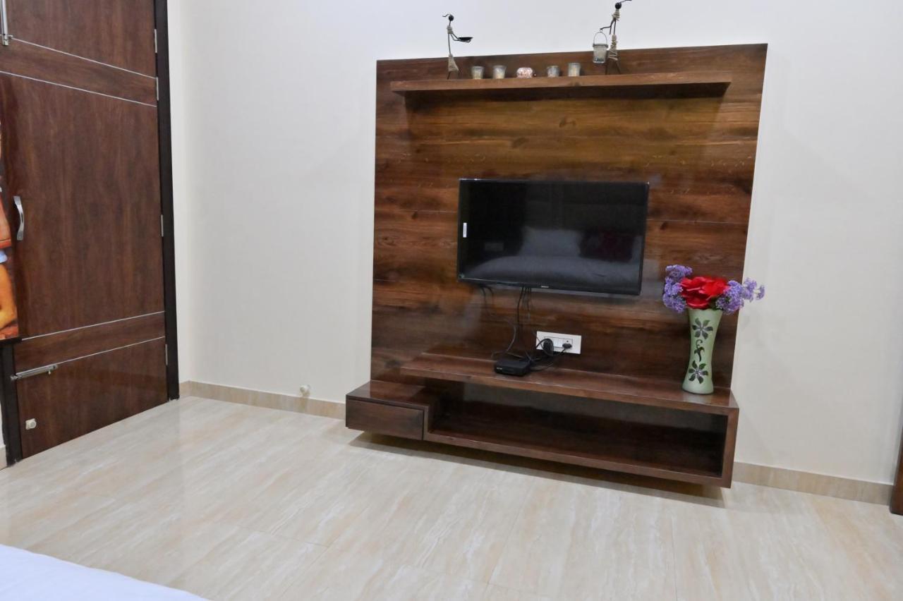 Ideal Home Stay Amritsar Bagian luar foto